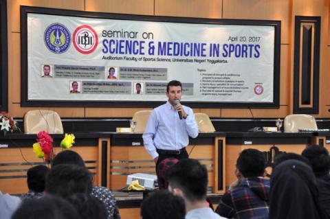 SEMINAR ON SCIENCE AND MEDICINE IN SPORTS FIK UNY